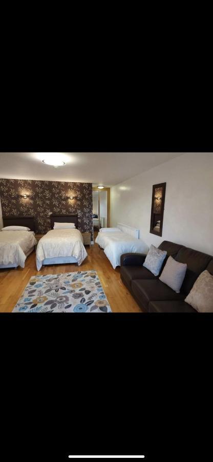 The Countryman Inn Llantrisant  Zewnętrze zdjęcie