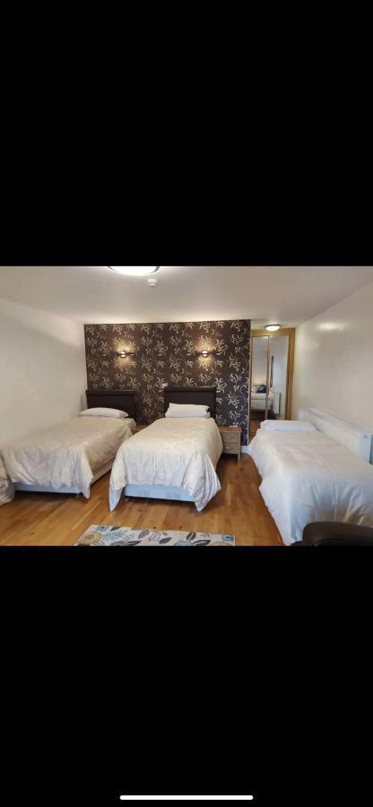 The Countryman Inn Llantrisant  Zewnętrze zdjęcie
